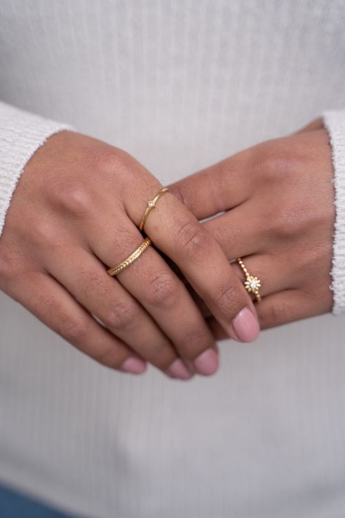 Minimalist ring with rhinestones | My Jewellery