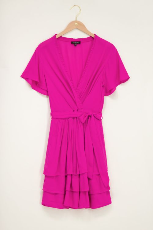 Roze crinkle jurk met laagjes