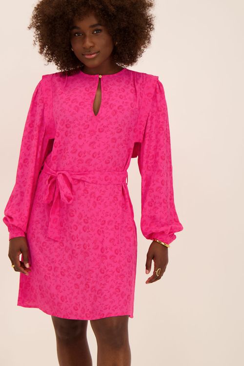 Roze jurk met rode bloemenprint & schouderstuk | My Jewellery