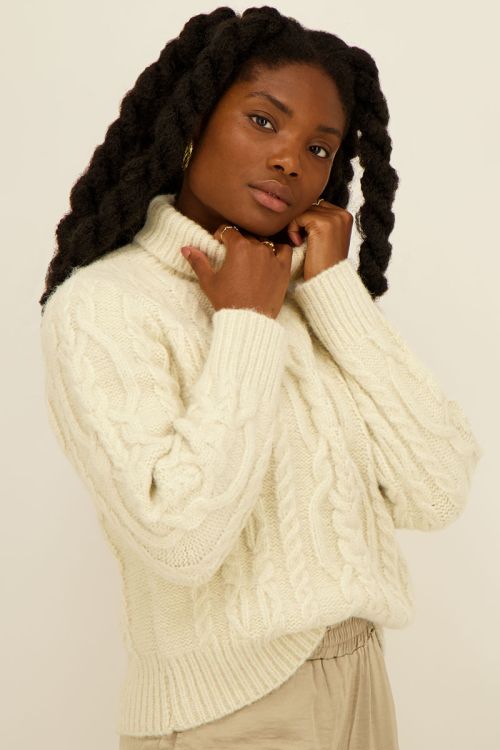 Beige cable knit turtleneck sweater | My Jewellery
