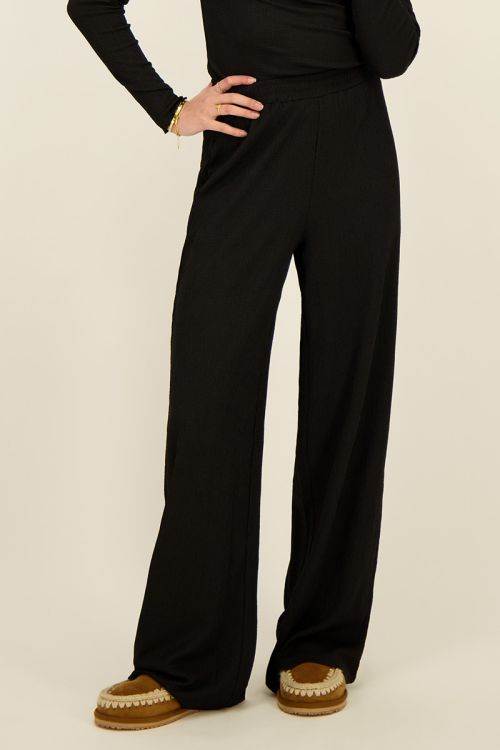 Black wide-leg trousers with texture | My Jewellery