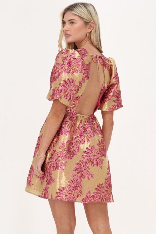Pink jacquard dress with an open back | My Jewellery