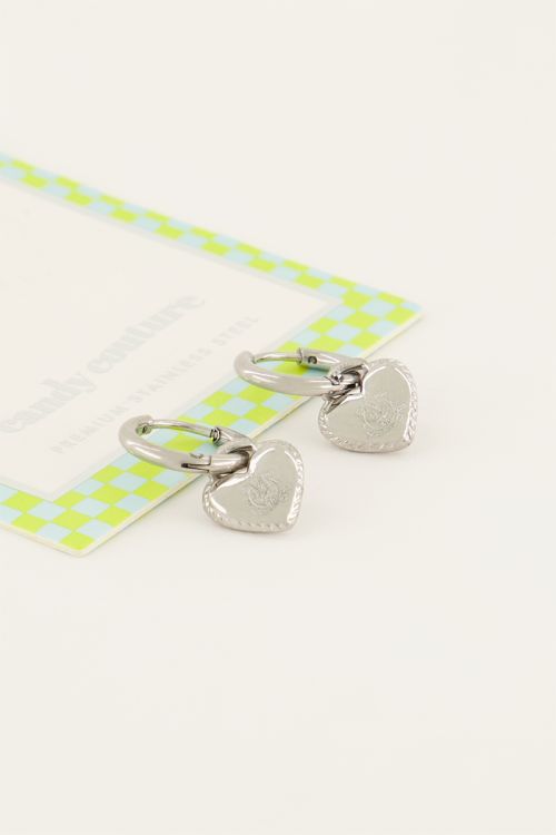 Candy oorringen met kleine harten