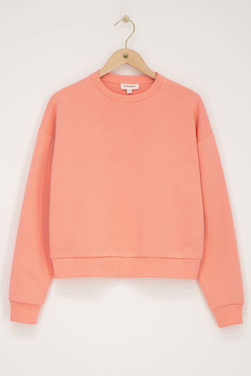 Orange sweater "Don't look back"