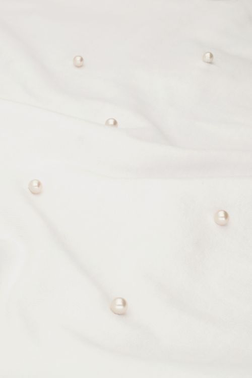 
White t-shirt with pearls | My Jewellery
