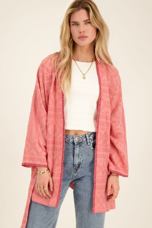 Pink jacquard kimono | My Jewellery