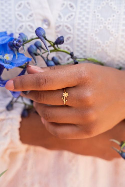 Birth Flower ring with flower
