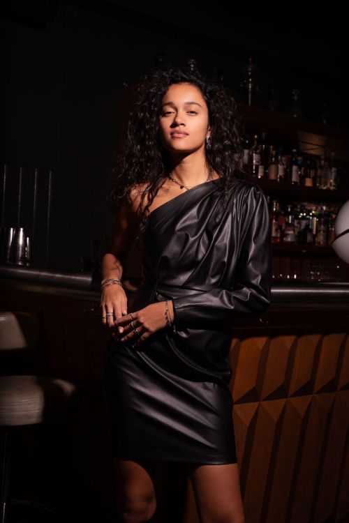 Black leather-look dress one-shoulder | My Jewellery