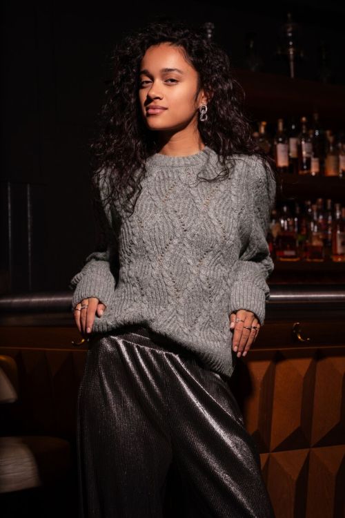Grey sweater ajour | My Jewellery