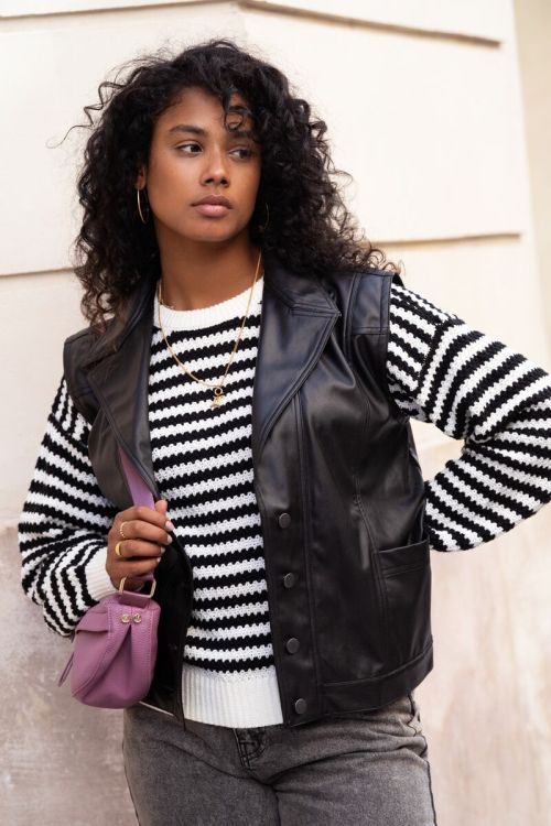 Black leather-look oversized gilet | My Jewellery