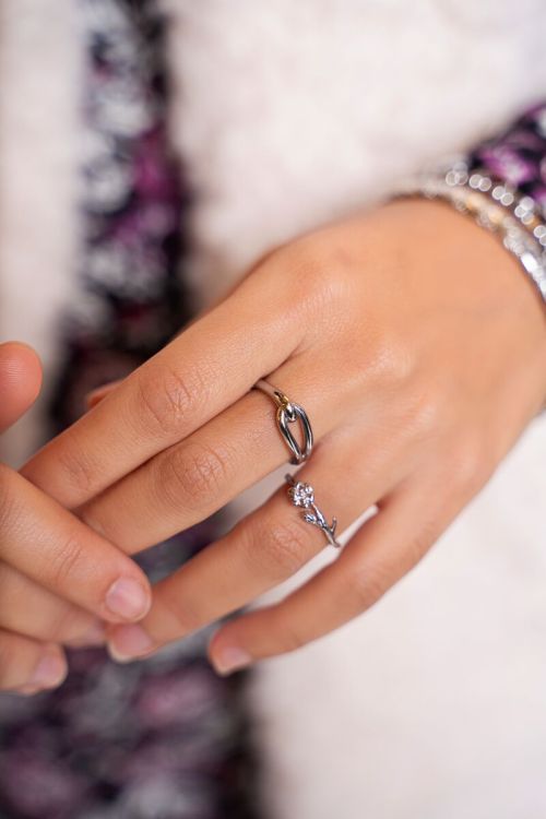Twisted ring loop | My Jewellery