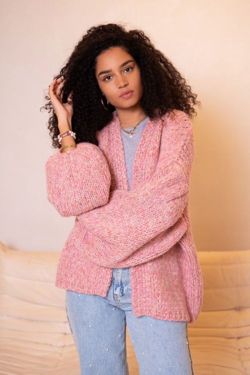 Light pink chunky knitted cardigan with lurex | My Jewellery