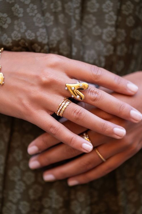 Statement ring with big heart and pearls | My Jewellery
