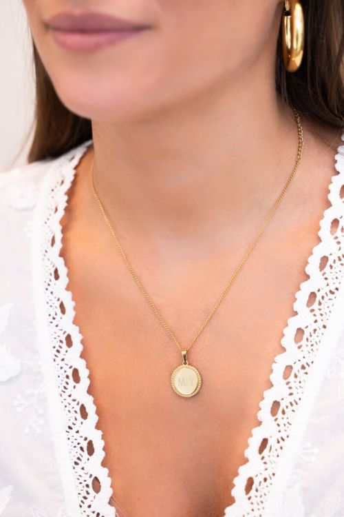 Atelier korte ketting met ronde bedel