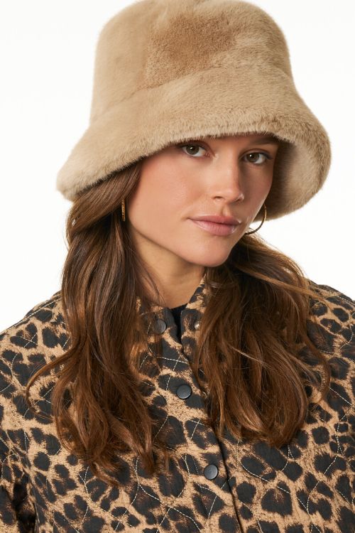 Bob beige en fausse fourrure