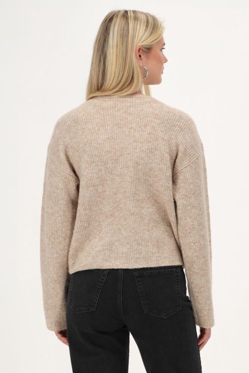 beige cardigan with buttons | My Jewellery