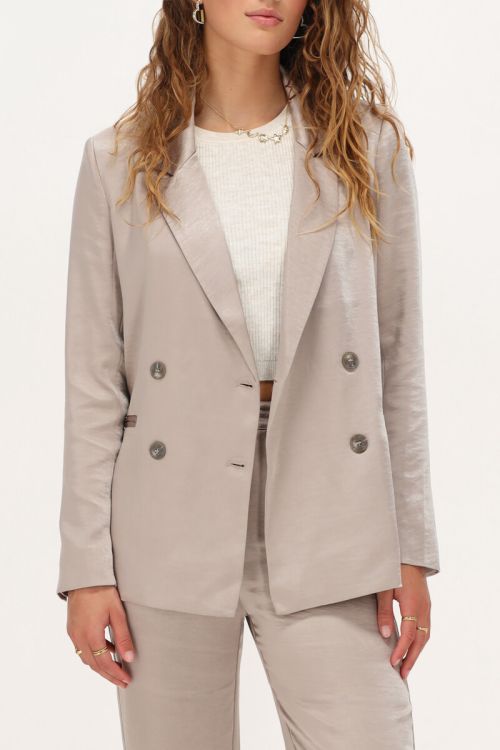 Beige double-breasted blazer in satin | My Jewellery