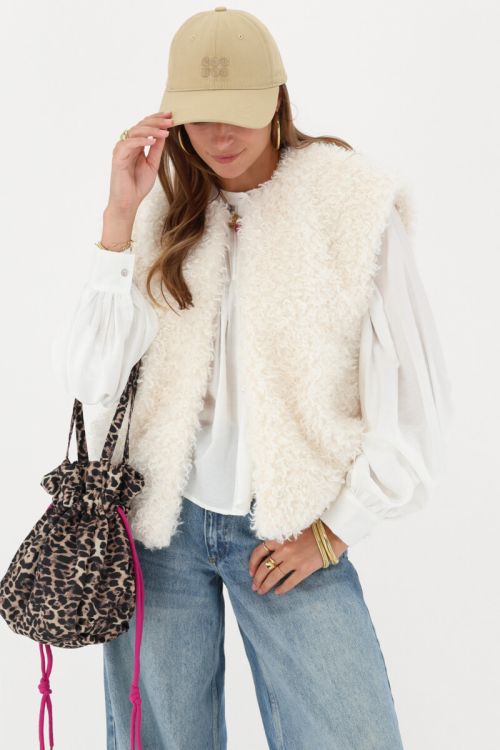 Beige gilet in teddy look | My Jewellery