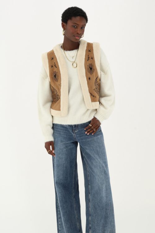 Beige gilet with embroidery in suede look | My Jewellery