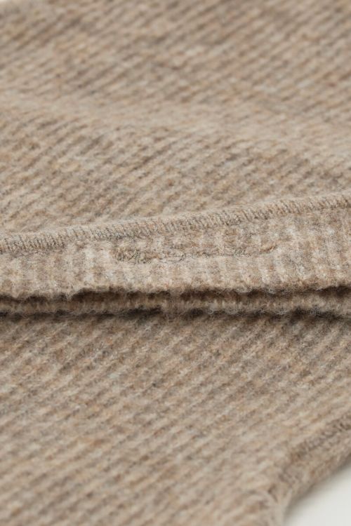 Beige hooded scarf