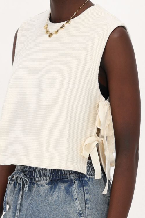 Beige knitted top with bows | My Jewellery