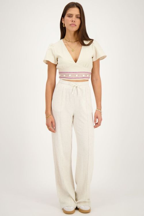 Beige linen look top with scallops  | My Jewellery