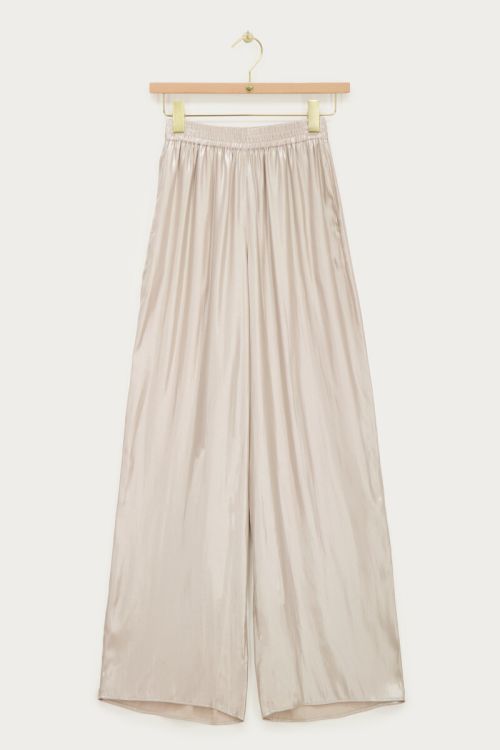 Gold coloured wide leg trousers with satin look