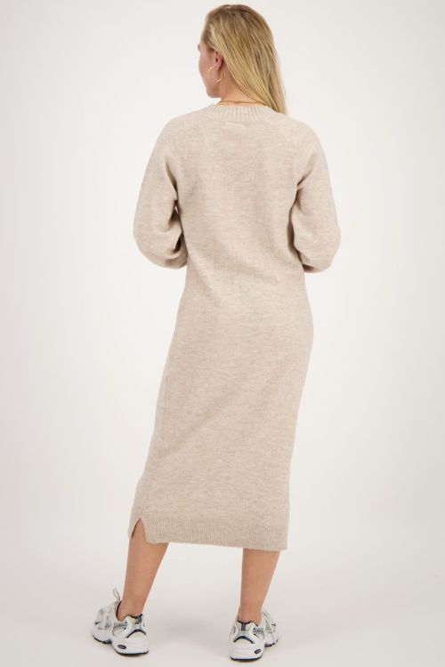 Beige long dress with V-neck | My Jewellery