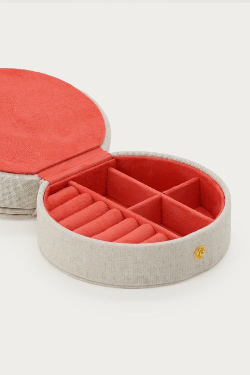 Beige round jewellery box  | My Jewellery