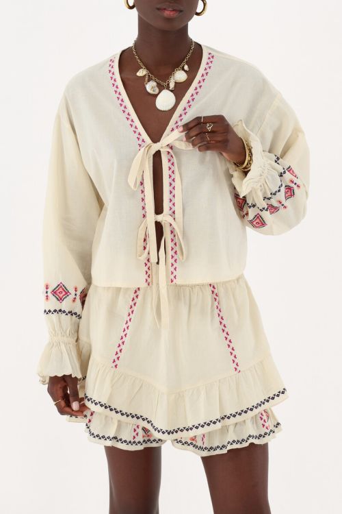 Beige skort with embroidery details | My Jewellery