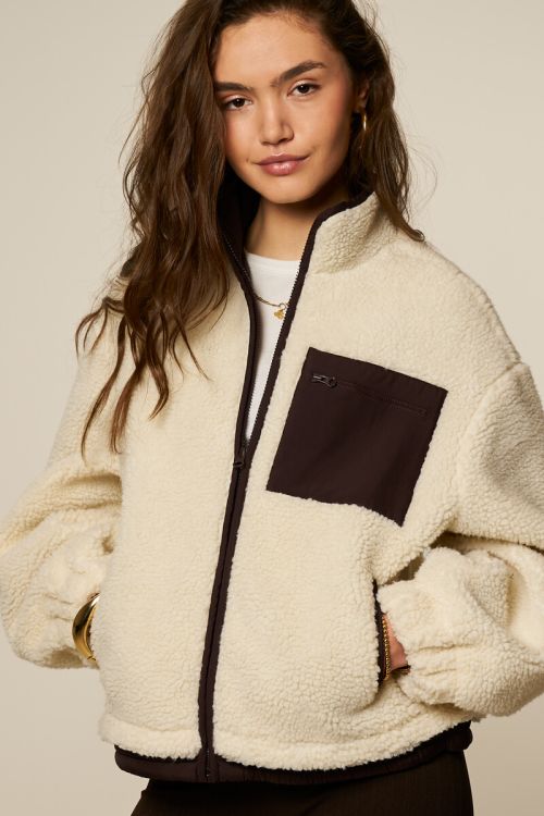 Beige teddy jacket with brown details | My Jewellery