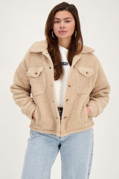 Veste teddy beige avec poches