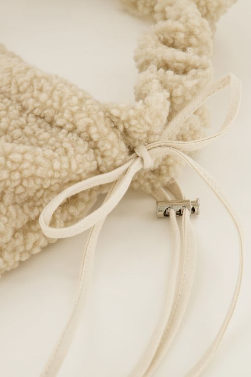 Beige teddy tote bag with ruffle strap | My Jewellery