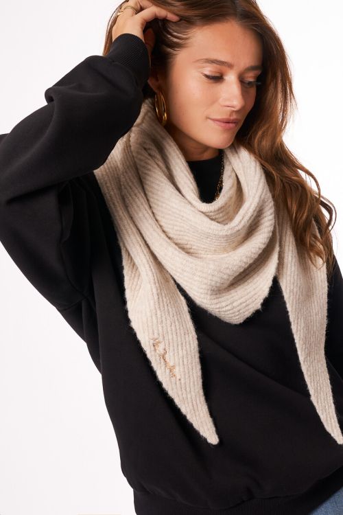 Beige triangle sjaal