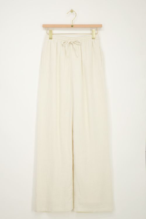 Beige trousers with elastic band & bow tie | My Jewellery
