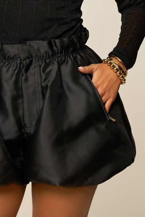 Black balloon shorts | My Jewellery