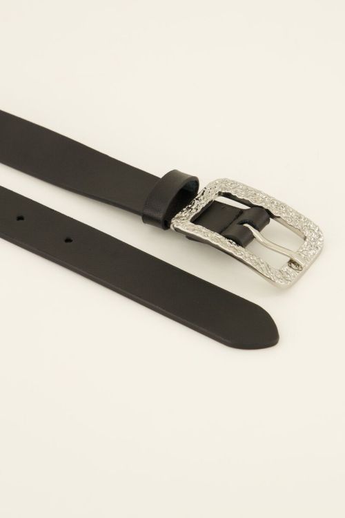 Black belt with silver chic buckle