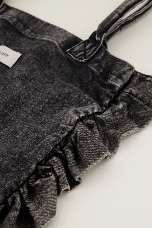 Black denim shopper with ruffles | My jewellery