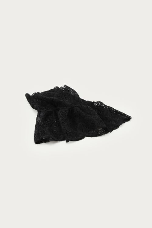 Black lace cuffs | My Jewellery