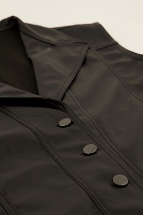 Black leather-look oversized gilet | My Jewellery