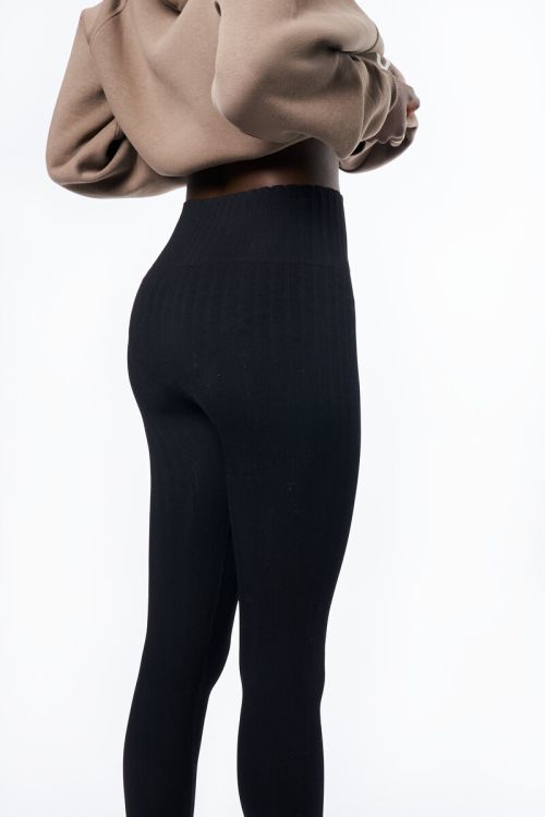 Black leggings | My Jewellery