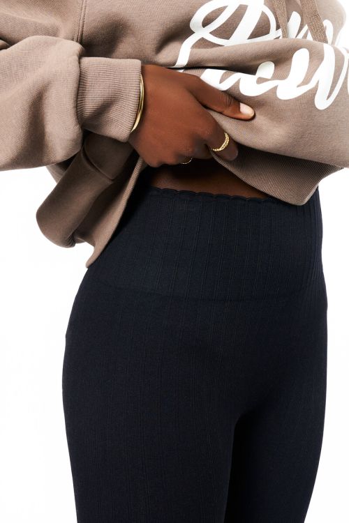 Black leggings | My Jewellery