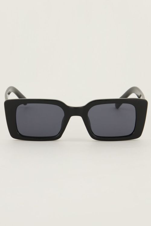 Schwarze viereckige Cat-Eye-Sonnenbrille 