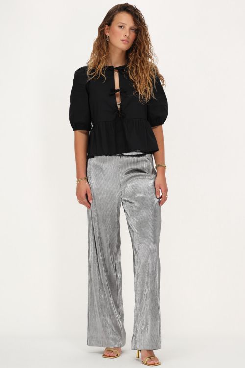 Black top with bows and puffed sleeves | My Jewellery