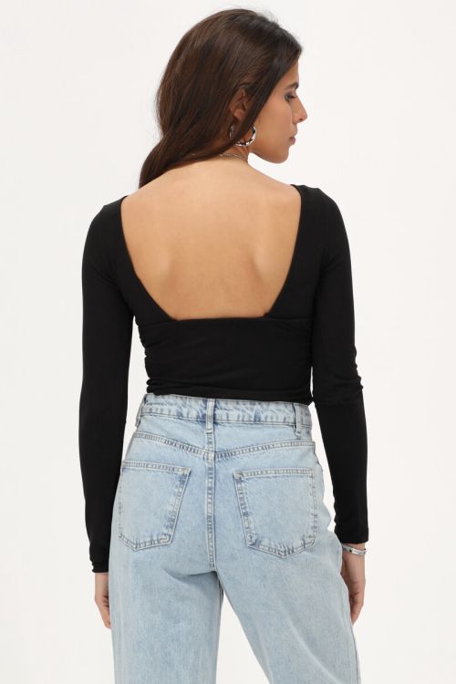 Black top with low back | My Jewellery