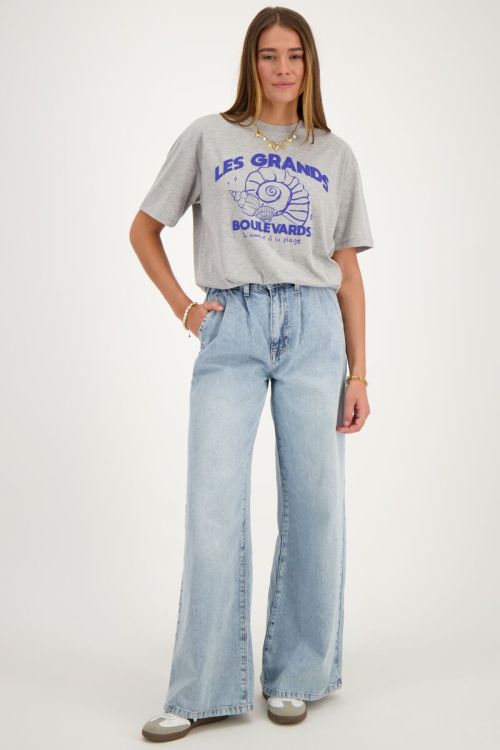 Blue denim wide leg jeans with pleats | My Jewellery