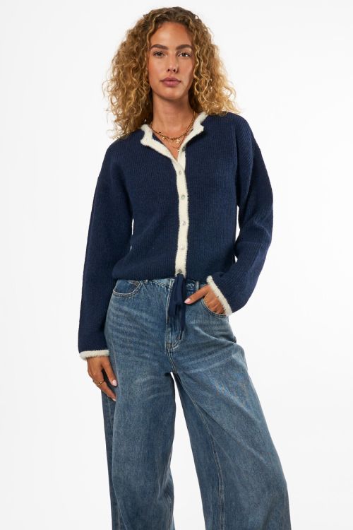 Blue cardigan with white contrast | My Jewellery