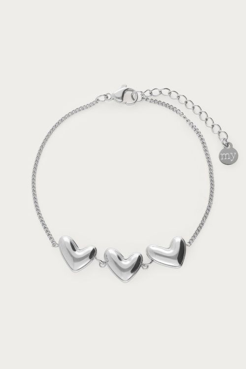 Bold bracelet with three hearts | My Jewellery