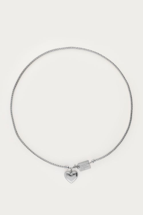 Bold chain necklace with heart-shaped charm | My Jewellery