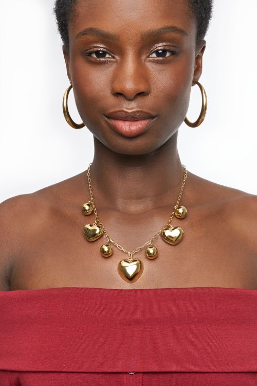 Bold chain necklace with hearts and beads